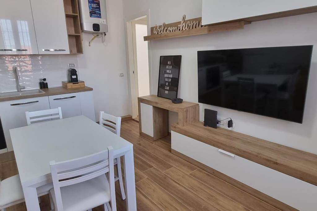 Bilocale Con Park Privato * Milano